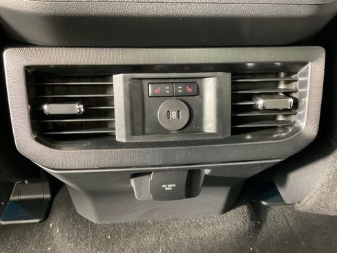 New 2026 Ford F250 Platinum image 17