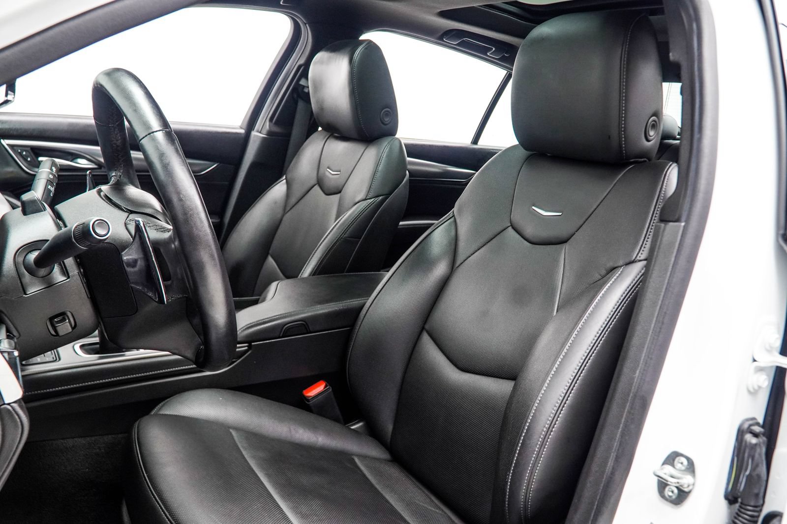 Used 2025 Cadillac CT5 Premium Luxury w/ Sun And Sound Package RWD image 40
