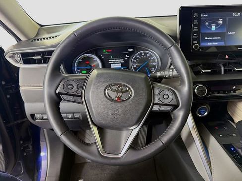 Used 2021 Toyota Venza XLE w/ Softex Package AWD/4WD image 12