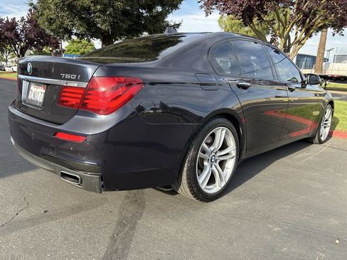Used 2015 BMW 750i image 14