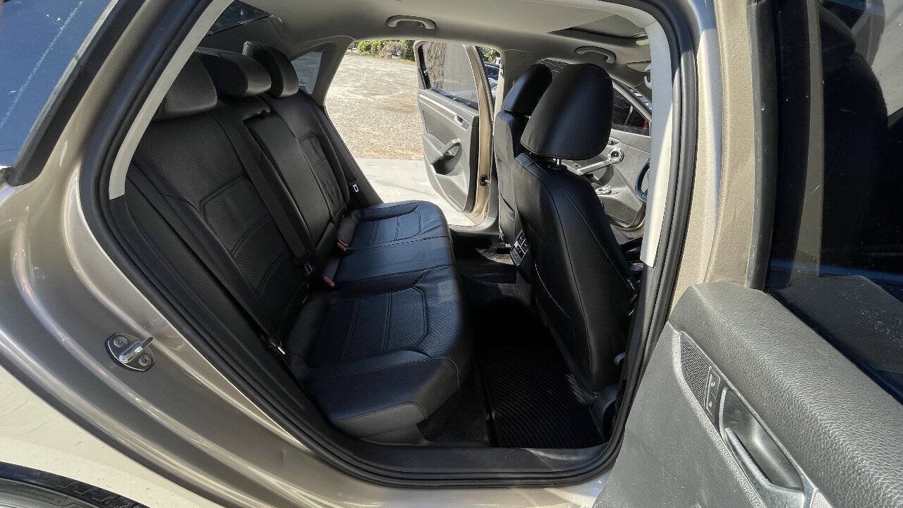 Used 2016 Volkswagen Passat 1.8T SE FWD image 20