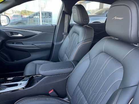 New 2026 Buick Envista Avenir image 5