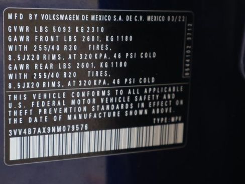 Certified 2022 Volkswagen Tiguan SEL R-Line image 29