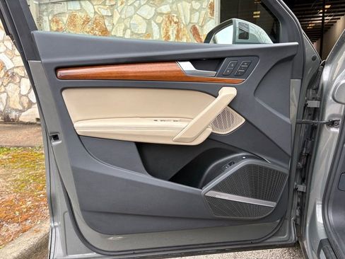 Used 2023 Audi Q5 2.0T Premium Plus image 19