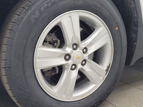 Used 2020 Chevrolet Trax LS FWD image 31