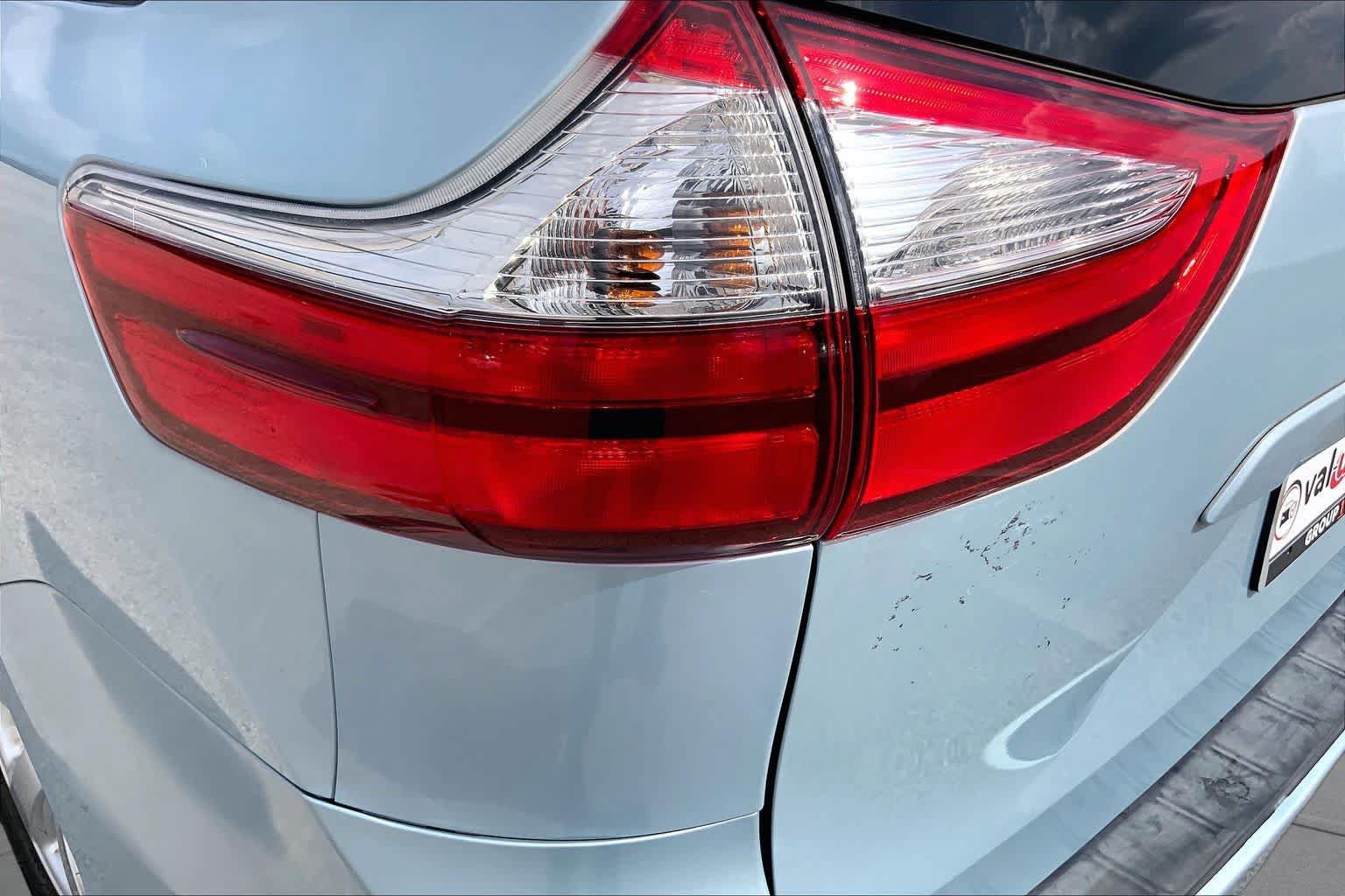 Used 2015 Toyota Sienna LE FWD image 27