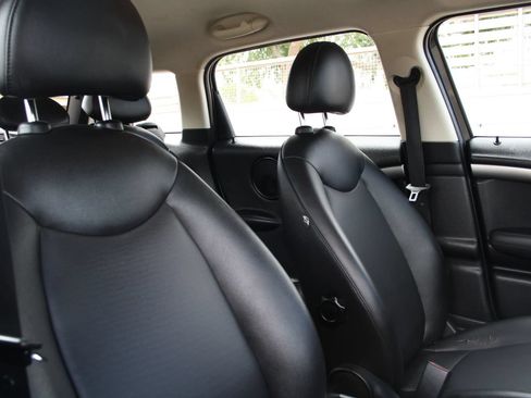 Used 2013 MINI Cooper Countryman FWD image 10