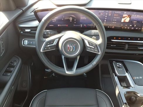 Used 2026 Buick Enclave Preferred FWD image 31