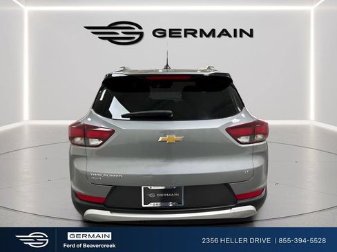 Used 2025 Chevrolet TrailBlazer LT AWD/4WD image 7