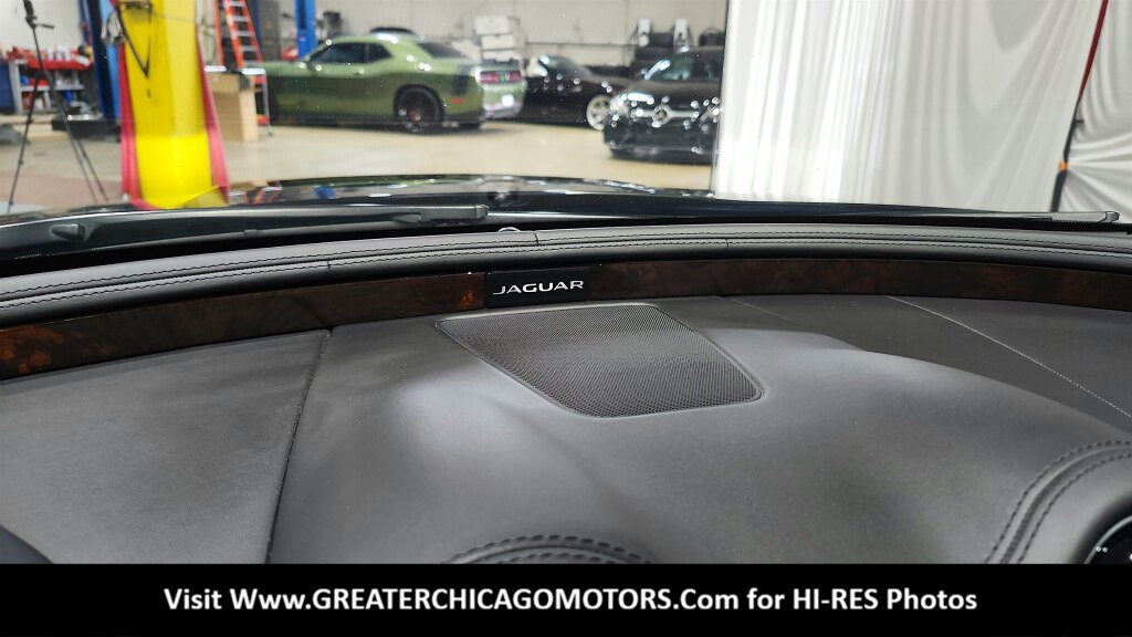 Used 2017 Jaguar XJ L Portfolio AWD/4WD image 31