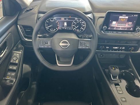 New 2026 Nissan Rogue SV FWD image 11