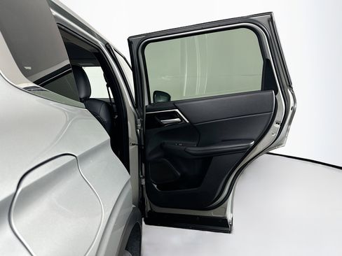 Used 2024 Mitsubishi Outlander SE FWD image 31