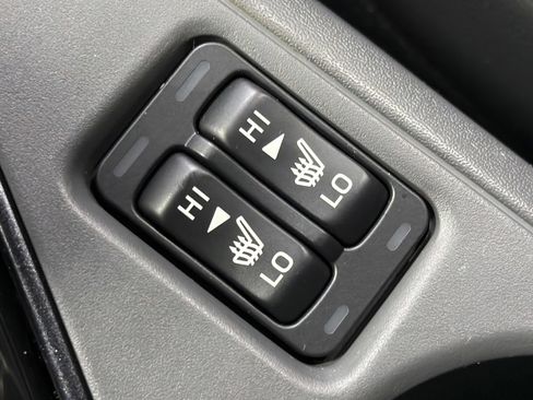 Certified 2025 Subaru Crosstrek 2.5i Limited w/ Crosstrek Mirror Package image 30