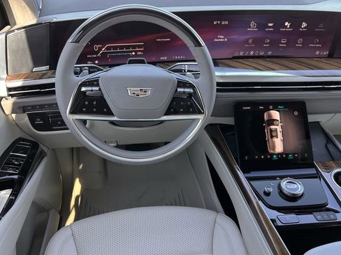 Certified 2026 Cadillac Escalade ESV Platinum Sport w/ LPO, ONYX Package image 14