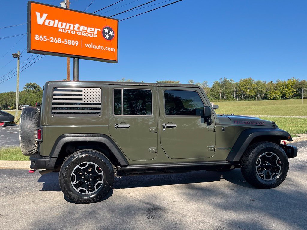 Used 2015 Jeep Wrangler Unlimited Rubicon AWD/4WD image 14