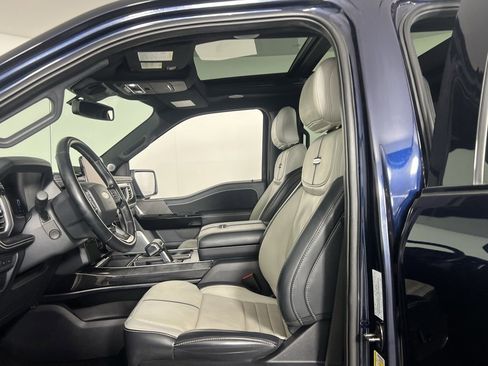 Used 2022 Ford F150 Lightning Platinum image 19