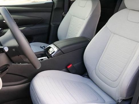 New 2026 Hyundai Santa Cruz SE FWD image 11