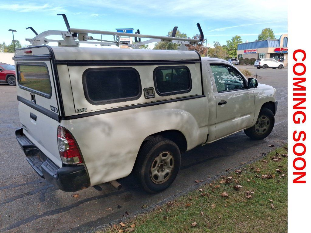 Used 2014 Toyota Tacoma 2WD Regular Cab image 5