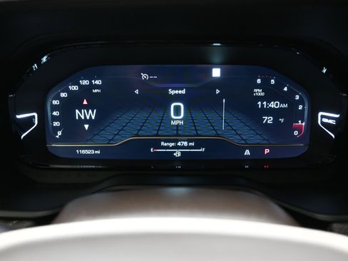 Used 2022 GMC Yukon XL Denali image 27