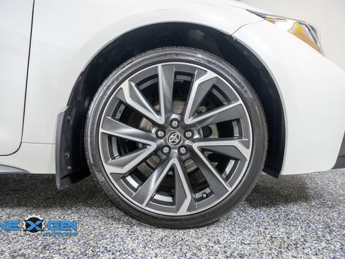 Used 2021 Toyota Corolla SE w/ Carpet Mat Package (TMS) FWD image 44