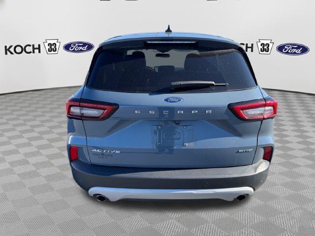 Used 2023 Ford Escape Active w/ Tech Pack #1 AWD/4WD image 7