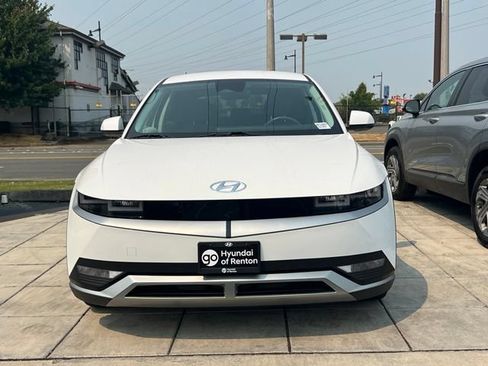 Certified 2024 Hyundai Ioniq 5 SE AWD/4WD image 4