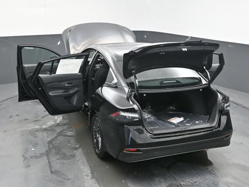 New 2026 Nissan Sentra SV image 44