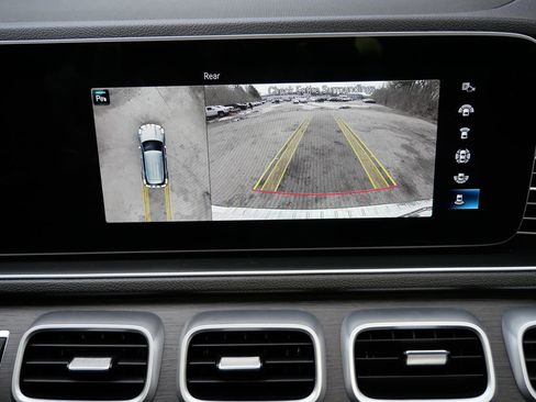 Used 2022 Mercedes-Benz GLE 350 4MATIC w/ Premium Package image 21