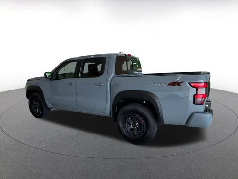 Used 2026 Nissan Frontier PRO-4X AWD/4WD image 10