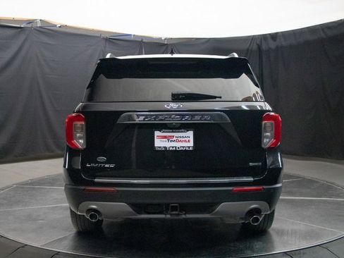 Used 2022 Ford Explorer Limited image 11