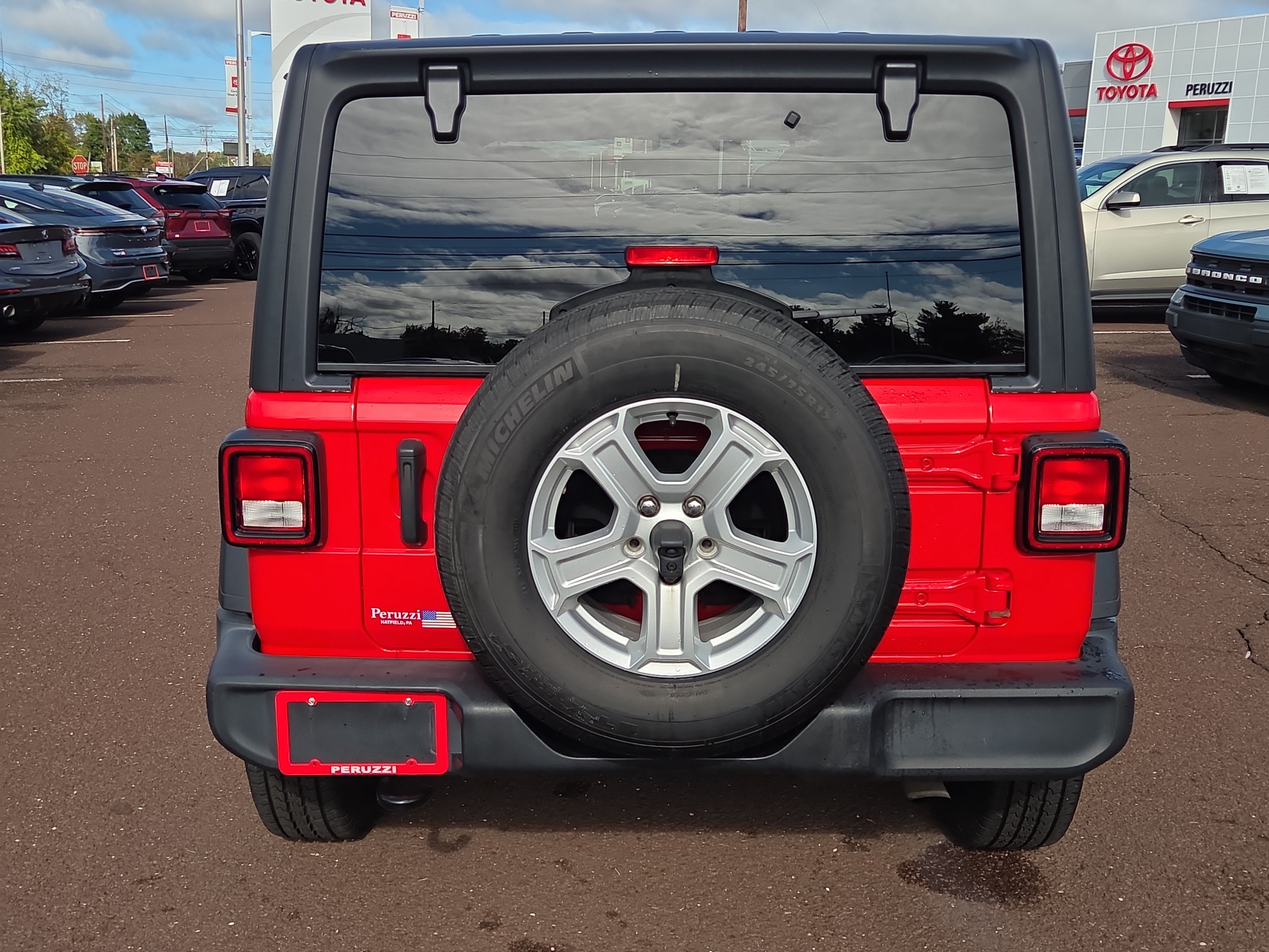 Used 2021 Jeep Wrangler Unlimited Sport AWD/4WD image 4