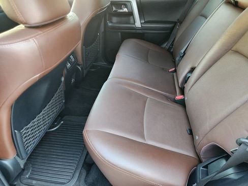 Used 2022 Toyota 4Runner Limited image 21