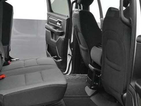 Used 2023 RAM 1500 Big Horn AWD/4WD image 12