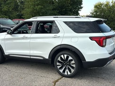 New 2027 Ford Explorer Platinum w/ LUX Leather Package AWD/4WD image 5