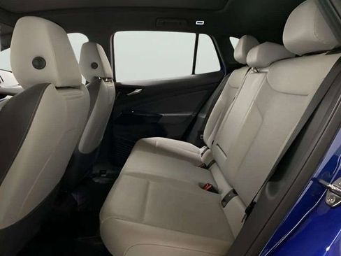 Used 2022 Volkswagen ID.4 Pro S RWD image 33