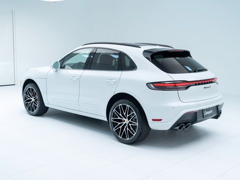 New 2026 Porsche Macan S image 3