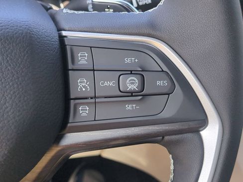 New 2026 Jeep Grand Cherokee Limited image 29