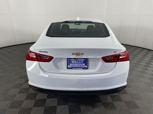Used 2023 Chevrolet Malibu LT FWD image 7