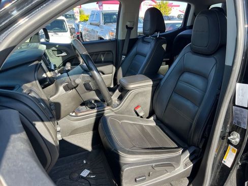 Used 2022 GMC Canyon Denali AWD/4WD image 18