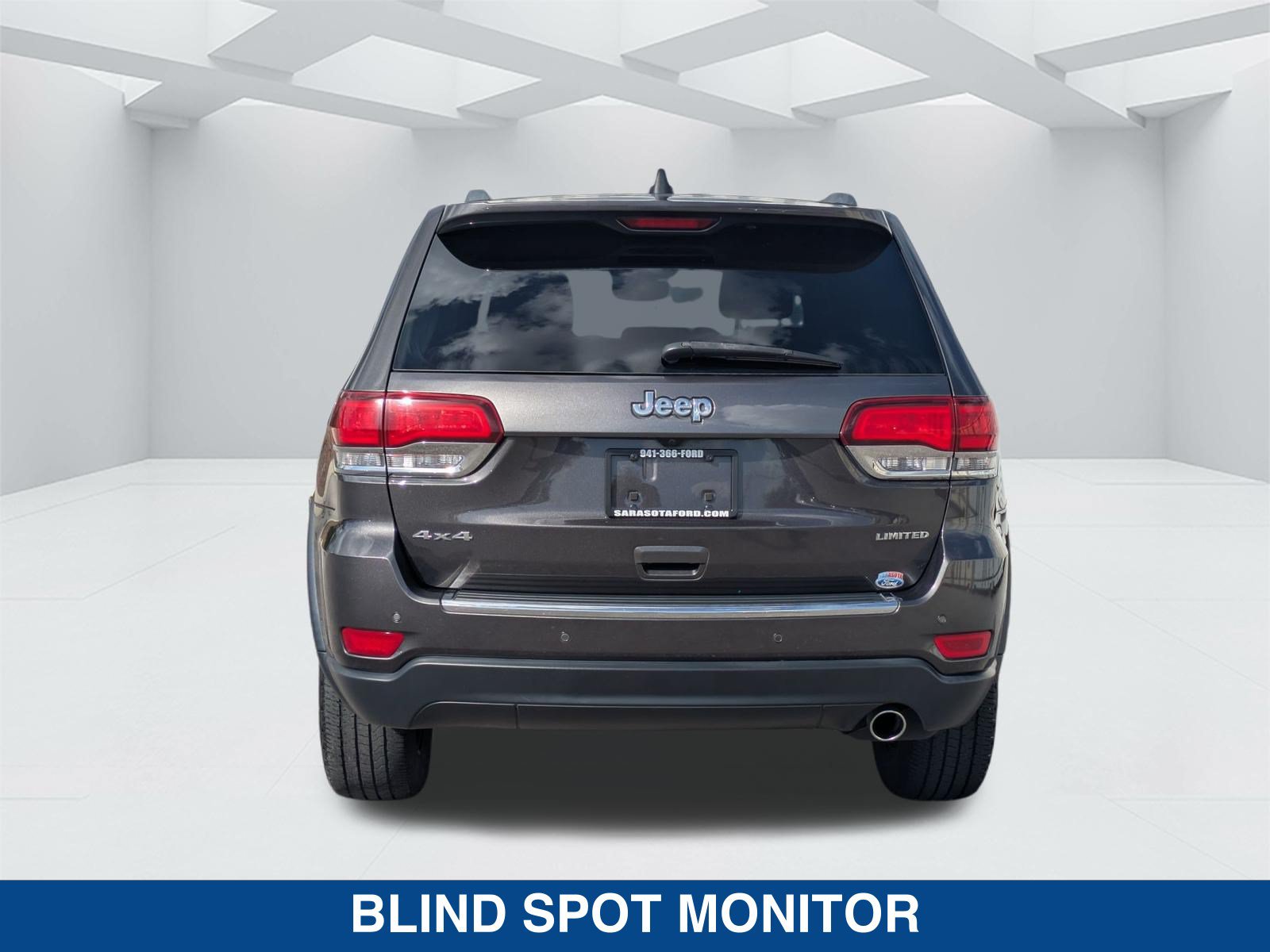 Used 2020 Jeep Grand Cherokee Limited AWD/4WD image 6