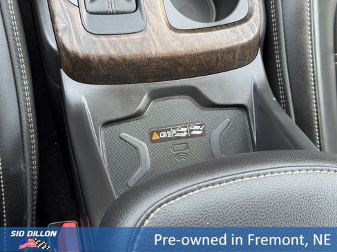 Certified 2022 GMC Canyon Denali image 12