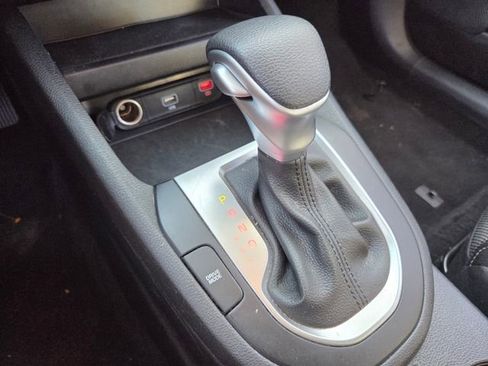 Used 2024 Kia Forte LXS image 23