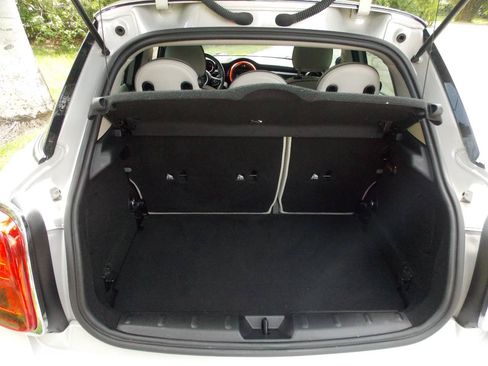 Used 2021 MINI Cooper S w/ Signature Upholstery Package FWD image 21