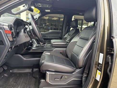 Used 2025 Ford F150 Raptor AWD/4WD image 17
