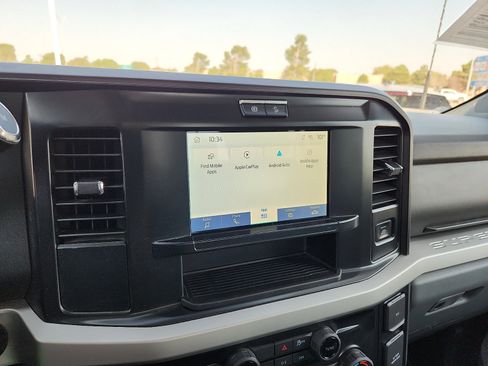 Used 2025 Ford F250 XLT w/ FX4 Off-Road Package AWD/4WD image 19