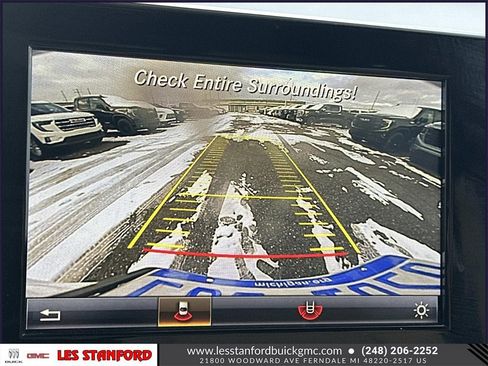 Used 2017 Mercedes-Benz GLC 300 4MATIC image 26