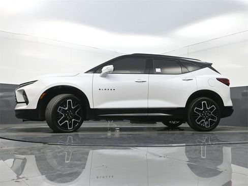 Used 2023 Chevrolet Blazer RS w/ Driver Confidence II Package image 31