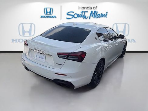 Used 2022 Maserati Ghibli Modena Q4 AWD/4WD image 7