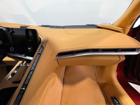 Used 2021 Chevrolet Corvette Stingray w/ Z51 Performance Package image 48