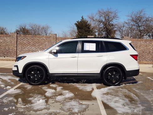 Certified 2022 Honda Pilot Special Edition image 5